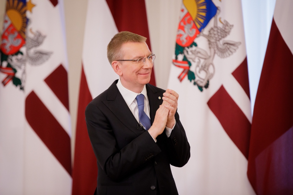 FOTO GALERIJA: Valsts prezidents 4. maijā Rīgas pilī pasniedz augstākos Latvijas valsts apbalvojumus