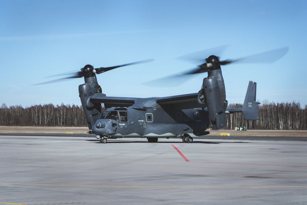 Latvijā ierodas ASV gaisa kuģi “CV-22 Osprey”