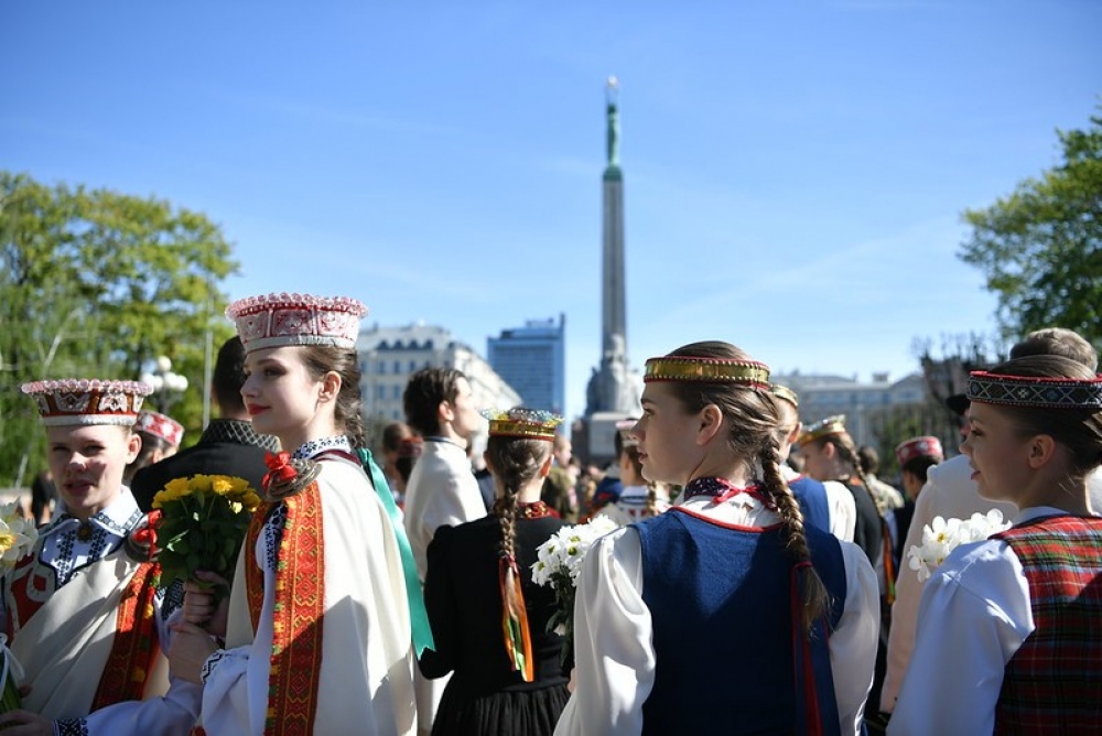 04.05.2024. Svinīgā ziedu nolikšanas ceremonija pie Brīvības pieminekļa