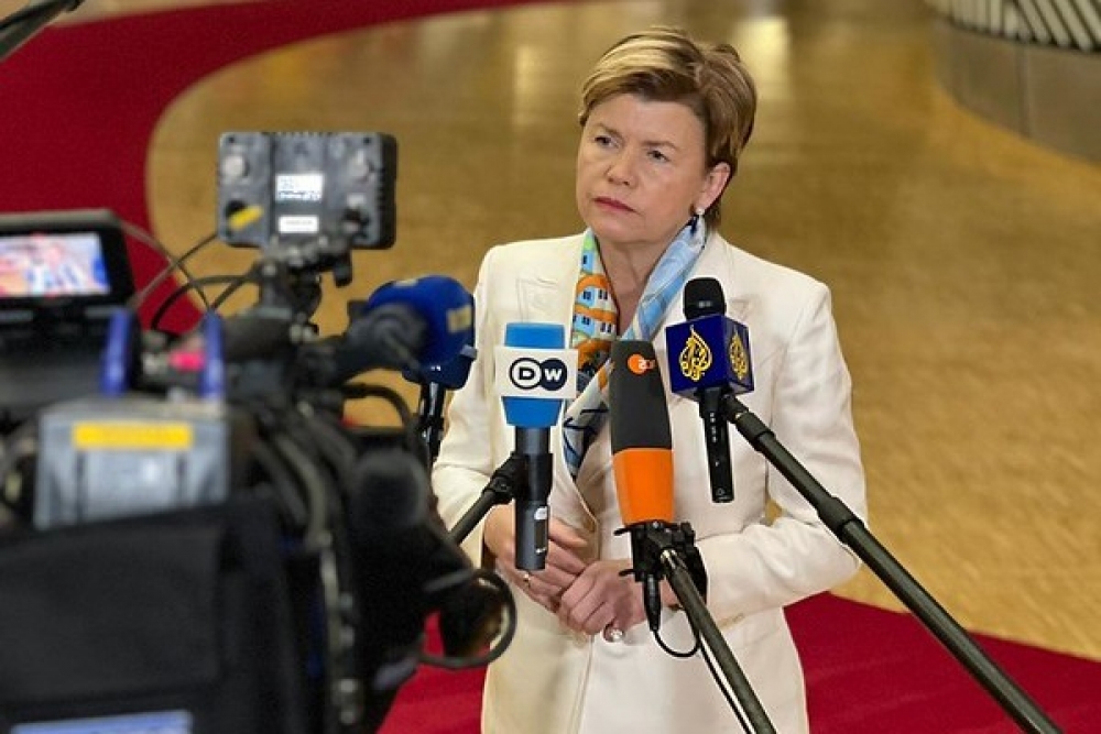 B. Braže ES Ārlietu padomē: Latvija nekad neatzīs Krievijas pagaidām okupēto Ukrainas teritoriju iekļaušanu Krievijas sastāvā