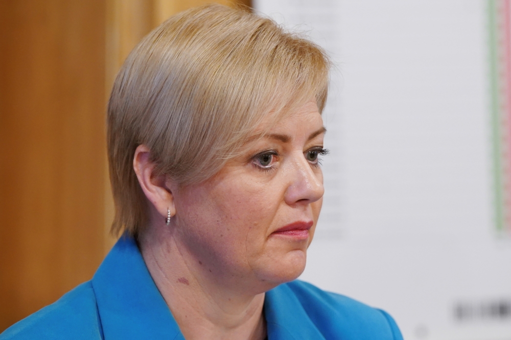 Saeima no amata atsauc CVK vadītāju Kristīni Saulīti 