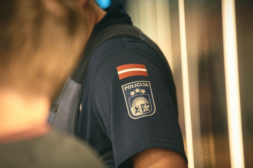 Stājies spēkā naudas sods policistam par neizpaužamu ziņu, kas nav valsts noslēpums, izpaušanu