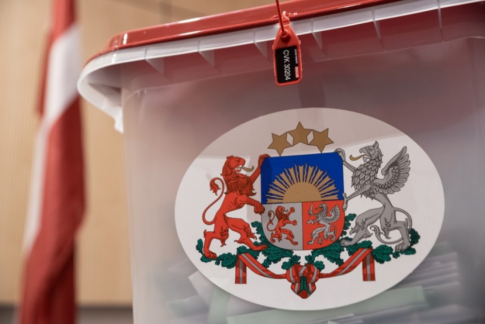 Saeimas vēlēšanās partijām vairāk biedru un garākas priekšvēlēšanu programmas