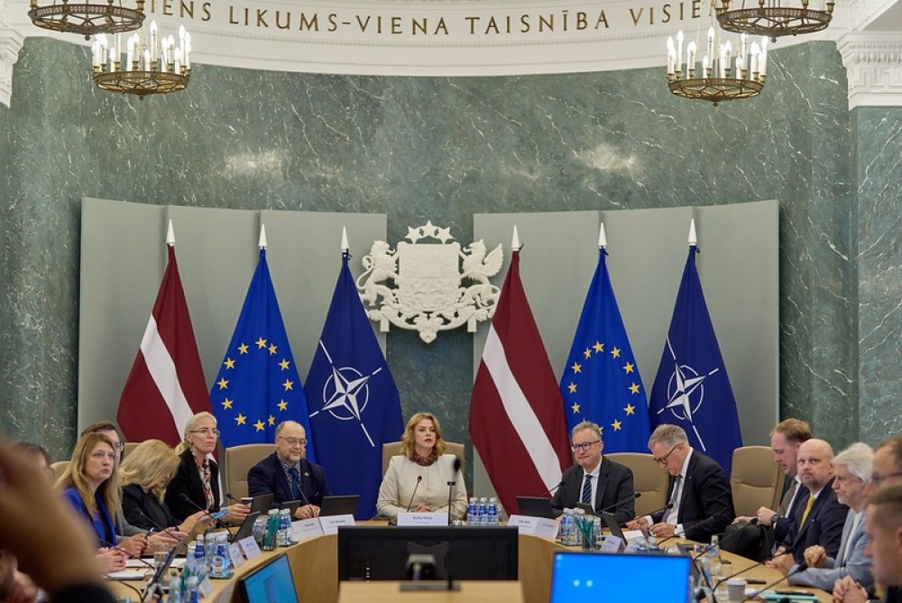 Ministru prezidente Evika Siliņa vada Nacionālās trīspusējās sadarbības padomes sēdi