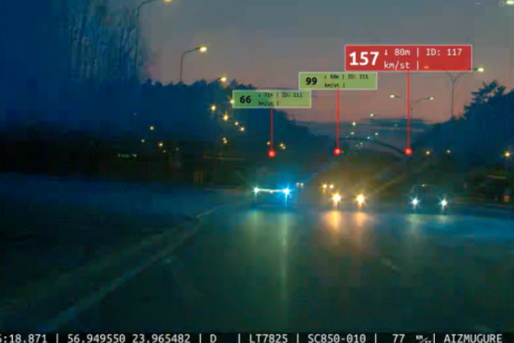 Rīgā fiksēti rupji ātruma pārkāpumi – vairākiem autovadītājiem atņemtas transportlīdzekļa vadīšanas tiesības