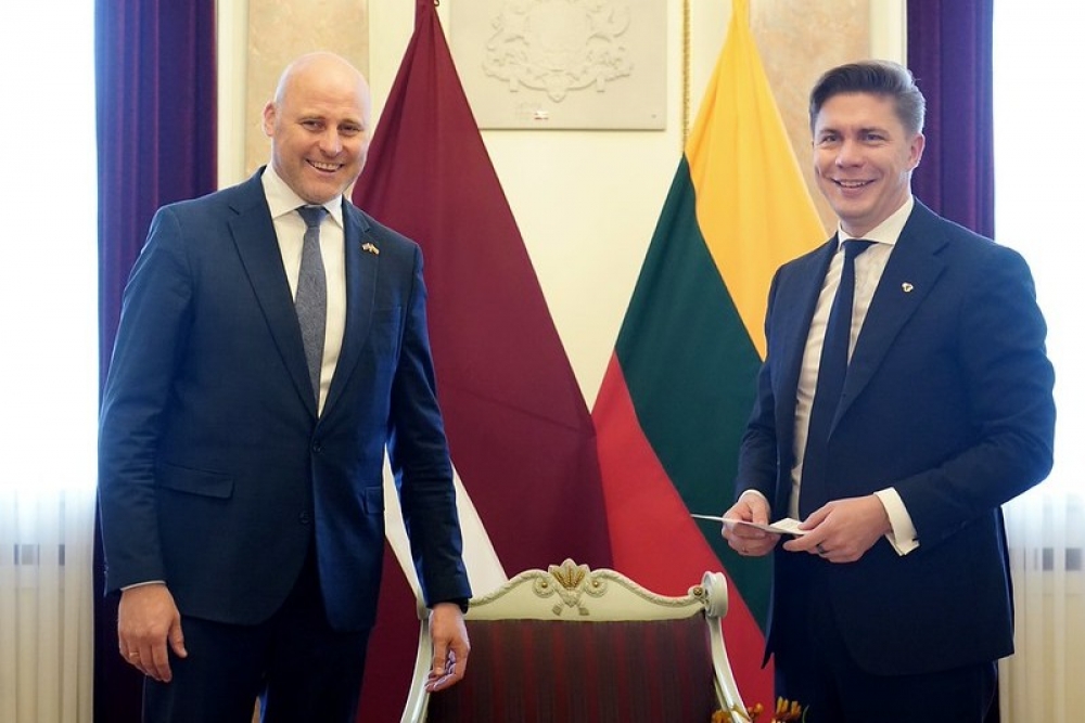 Latvijas un Lietuvas premjerministri vienojas stiprināt kopīgu rīcību drošības un ekonomikas jautājumos