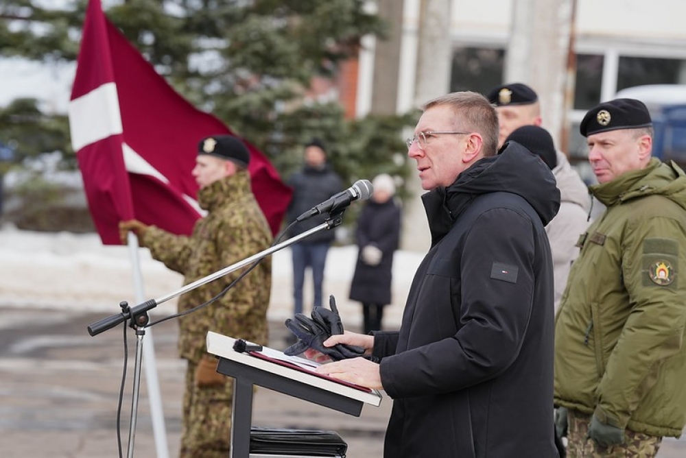 Valsts prezidenta uzruna NBS Nodrošinājuma pavēlniecības Transporta remonta nodrošinājuma centra karoga iesvētīšanas ceremonijā