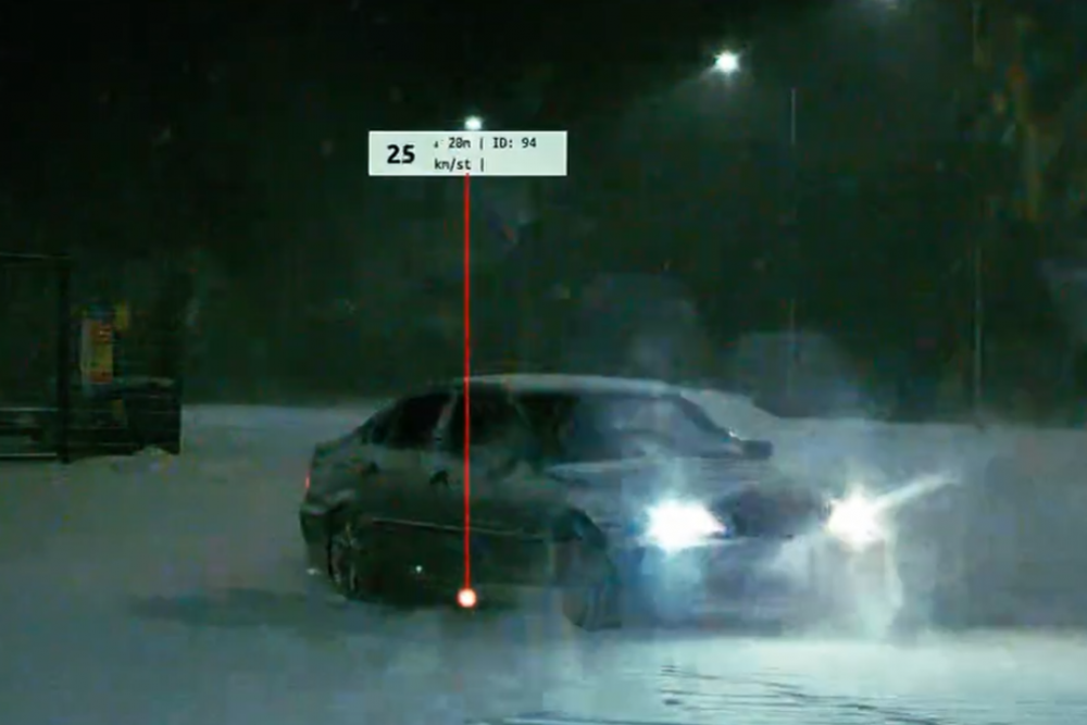 Apzināta sānslīde ceļu satiksmē nav izklaide: policija sniegotajās dienās fiksējusi jau 150 agresīvos braucējus