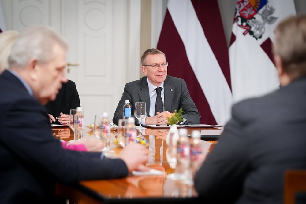 Valsts prezidents tiekas ar Saeimas Zaļo un Zemnieku savienības frakciju