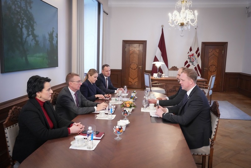 Valsts prezidents tiekas ar ekonomikas ministru