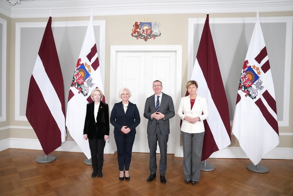 Valsts prezidents ar valsts augstākajām amatpersonām apspriež Latvijas ārpolitikas intereses