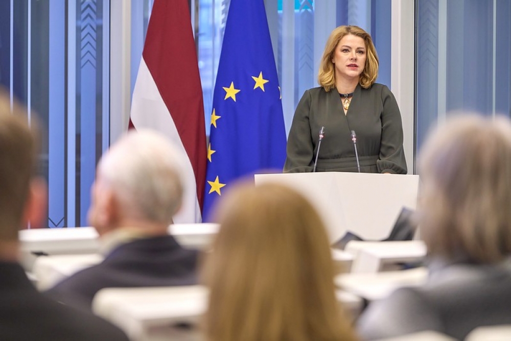 Ministru prezidentes uzruna 1991. gada janvāra barikāžu 35. gadadienai veltītajā konferencē Saeimā