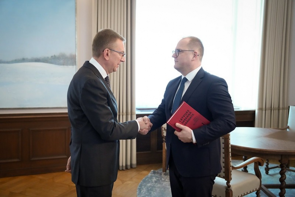 Valsts prezidents ar viedās administrācijas un reģionālās attīstības ministru pārrunā aktualitātes pašvaldību teritorijas plānošanas jautājumos