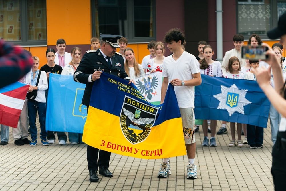 Valsts policija organizē nometni Ukrainas policistu bērniem