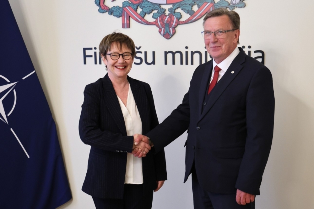 Finanšu ministrs ar ERAB vadību pārrunā investīciju piesaisti un atbalstu austrumu pierobežas attīstībai