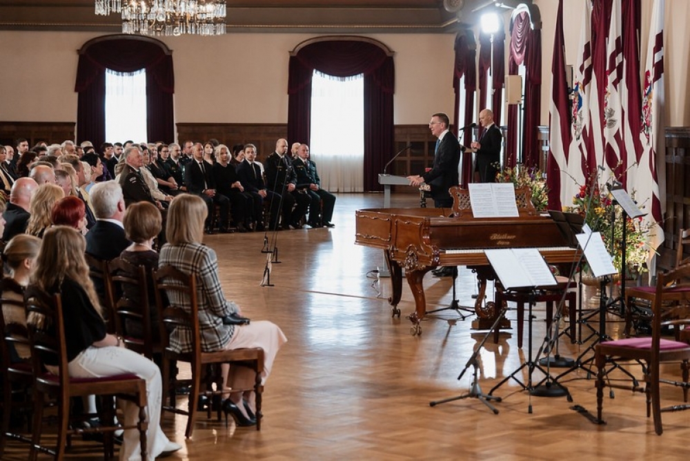Valsts prezidents 4. maijā Rīgas pilī pasniedz Latvijas valsts augstākos apbalvojumus 38 izcilām personībām