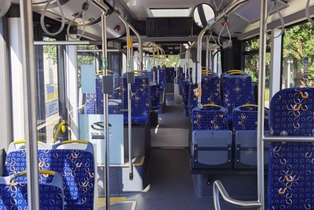 No 21. marta vairākos trolejbusu un autobusu maršrutos būs nelielas izmaiņas kustības sarakstā 