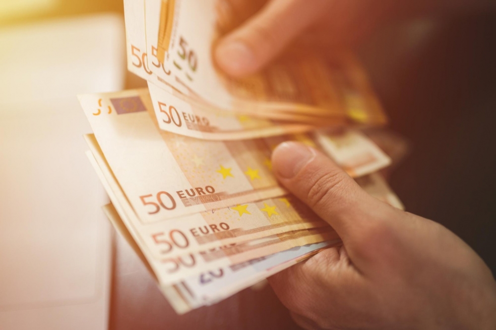 Kriminālvajāšanas uzsākšanai nodod divas krimināllietas pret uzņēmumu amatpersonām par peļņas slēpšanu teju 2 miljonu eiro apmērā