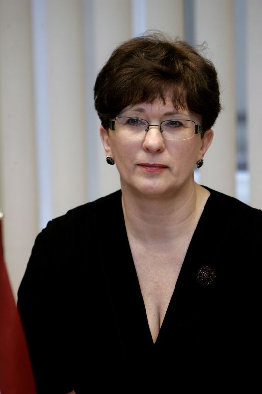 Jāturpina iesāktais noklusētās vēstures izgaismošanā