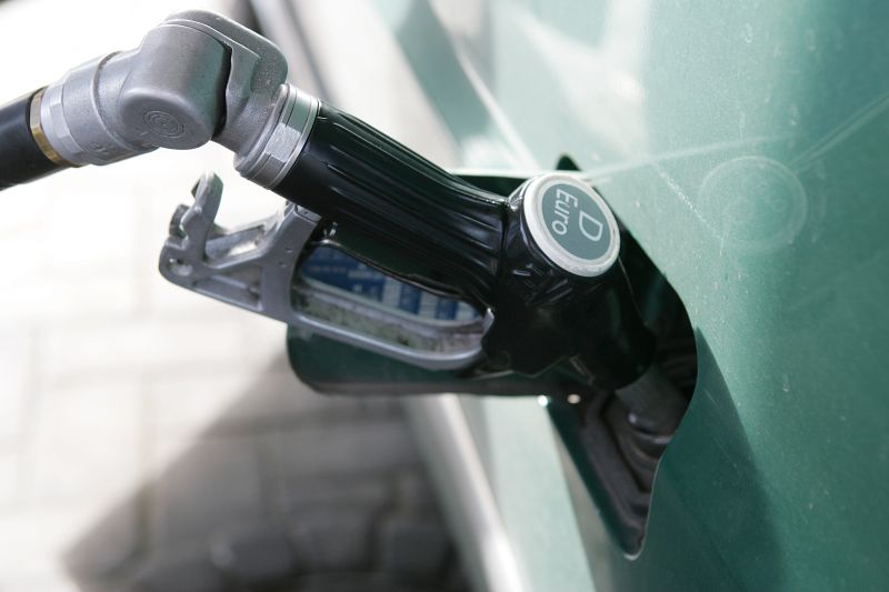 Biodegvielas piejaukuma daudzums dīzeļdegvielā un degvielas kontrole