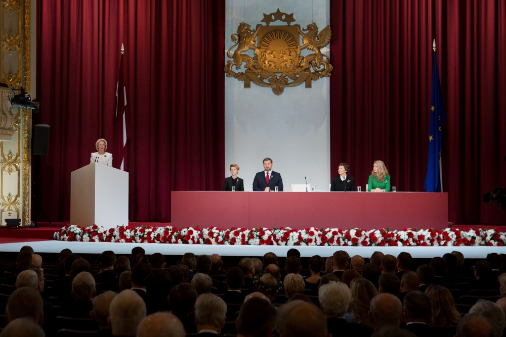 Saeimas priekšsēdētājas runa  Latvijas Republikas proklamēšanas 100. gadadienai veltītajā sēdē