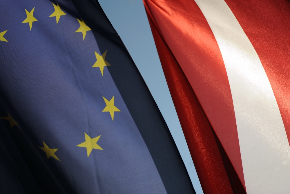 Ceļā uz ambiciozu ārpolitiku: Latvija Eiropas Savienībā 