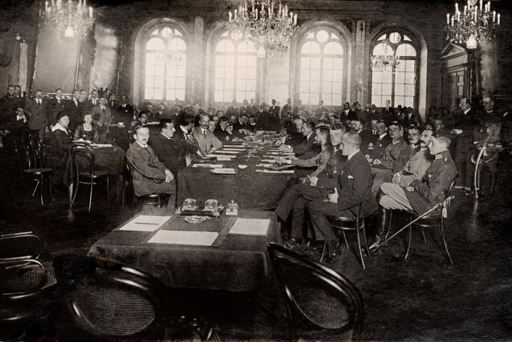 Rīgas miera līgums, ko parakstīja pirms 100 gadiem