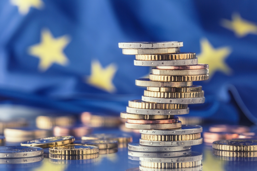 Ko paredz jaunie ES noteikumi cīņai pret “netīro naudu”