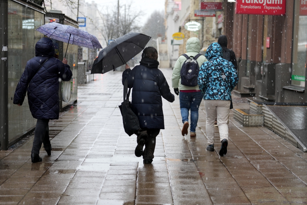 Nākamgad paaugstinās zemāko minimālo ienākumu slieksni – būs lielāks GMI un vairāki citi sociālie pabalsti 