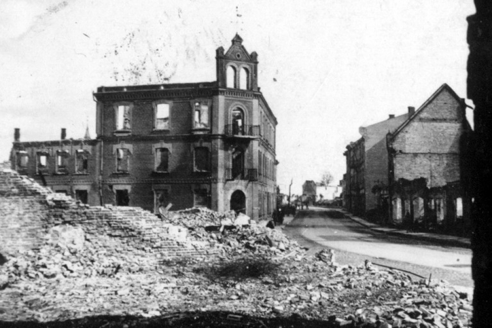 Pieminot Valmieras degšanu pirms 80 gadiem, būs skatāma filma un izstādes