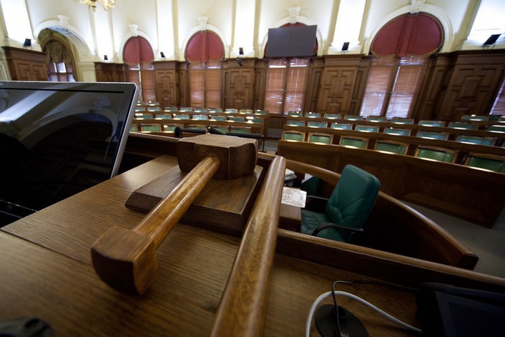 Likumdošanas jaunumi: rosina paredzēt iespēju atņemt Saeimas deputāta mandātu par svinīgā solījuma pārkāpšanu