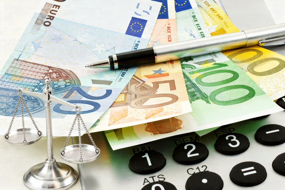 Noteiktas jaunas zvērinātu notāru atlīdzības takses. Aktuālais regulējums no 2026. gada 16. aprīļa