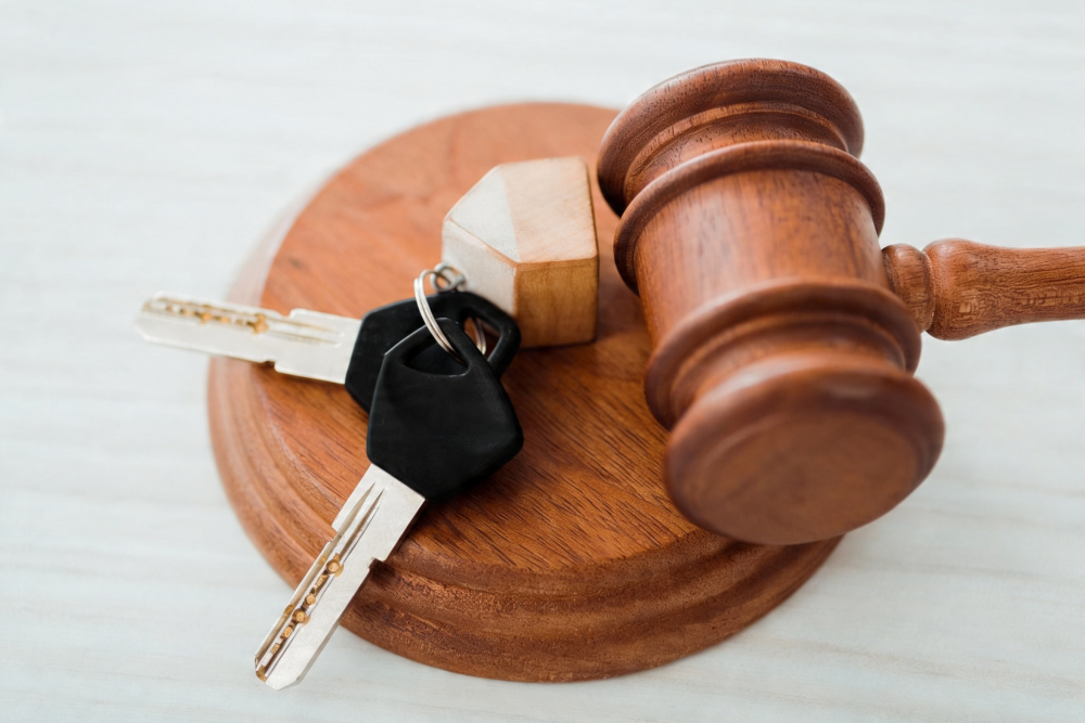 Stājas spēkā grozījumi Kriminālprocesa likumā – papildu aizsardzība labticīgajiem ieguvējiem, kuri nezinādami iegādājušies izkrāptus īpašumus