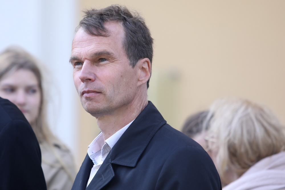 4. maijs kā pēdējais brīdis: cik tuvu latvieši bija kļūšanai par minoritāti savā valstī? Saruna ar vēsturnieku Gati Krūmiņu