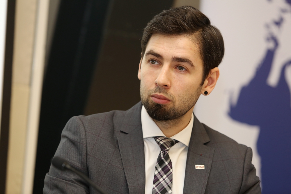 Jābūt gataviem! Meli, dziļmeli un vēlēšanu gads