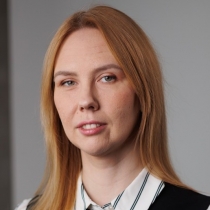 Fakti kļūst otršķirīgi. Sarkanie karogi dezinformācijas miglā