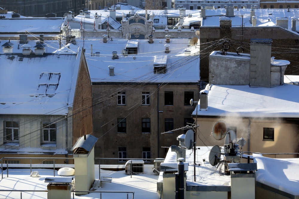Dzīvokļu īpašnieku kopību patiesie labuma guvēji – pārvaldnieki. Kāpēc tāda norma, un kā to vērtēt?