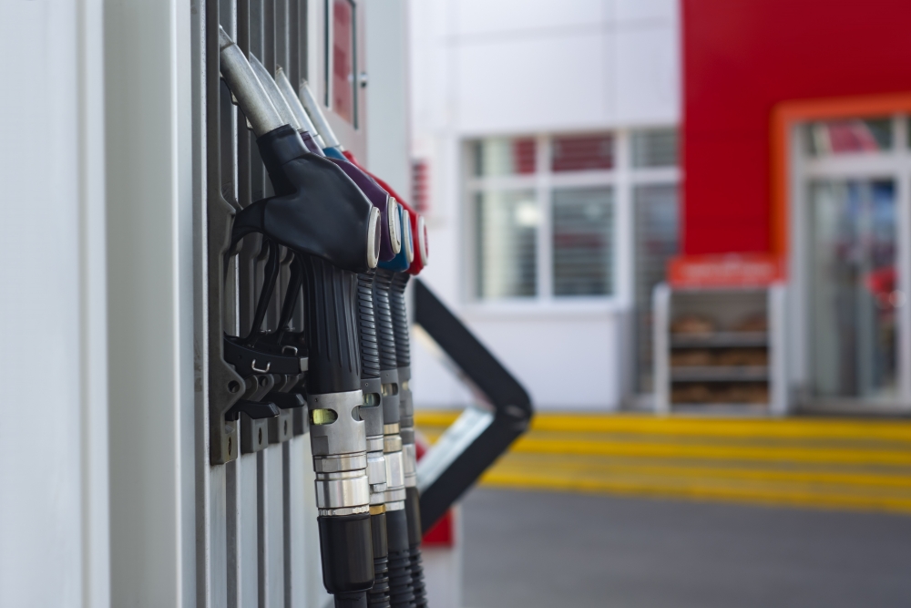 Īslaicīgi samazinās akcīzes nodokli dīzeļdegvielai