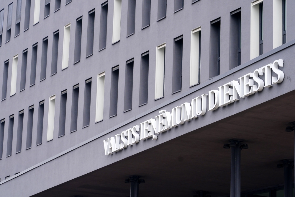 Izložu un azartspēļu uzraudzības inspekciju pievieno VID