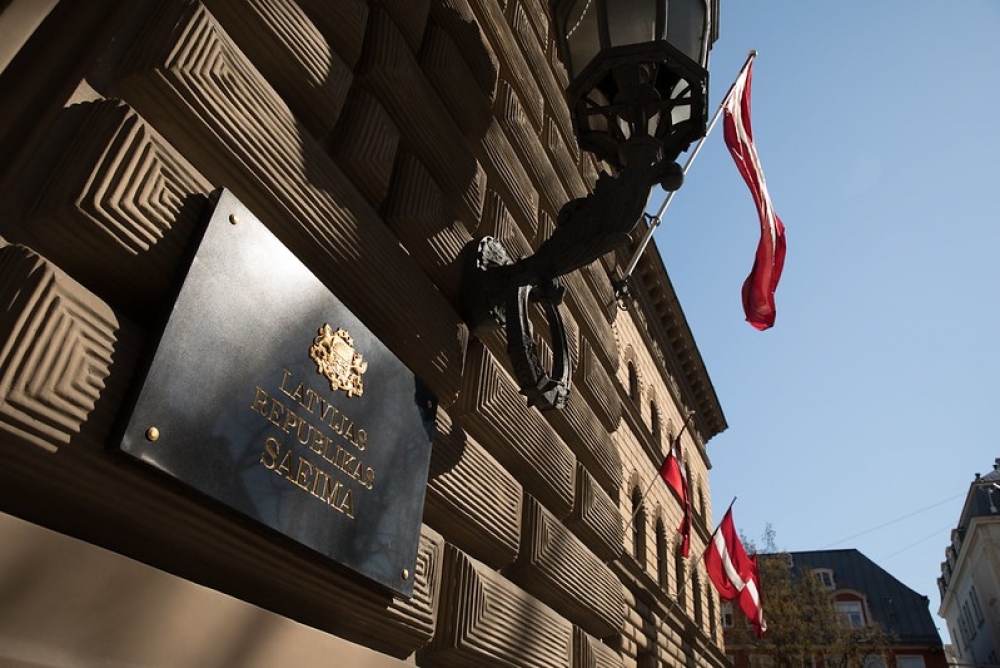 Likumdošanas jaunumi: Arī Aizsardzības, iekšlietu un korupcijas novēršanas komisijas deputātiem būs jāsaņem pirmās kategorijas speciālā atļauja pieejai valsts noslēpumam