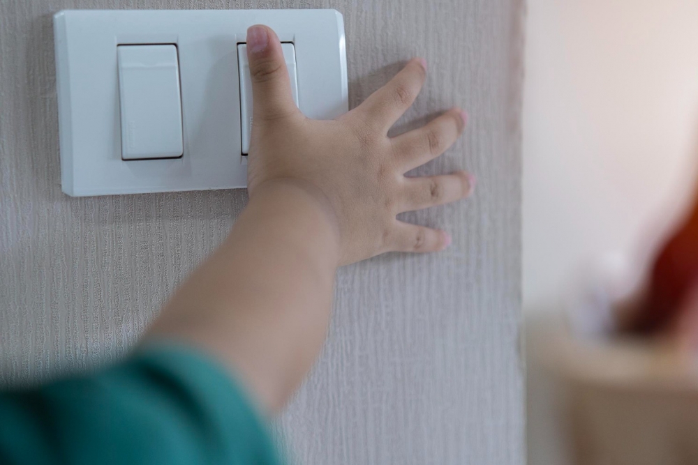 Paplašina daudzbērnu ģimeņu loku, kuras varēs saņemt maksas samazinājumu elektroenerģijas patēriņam